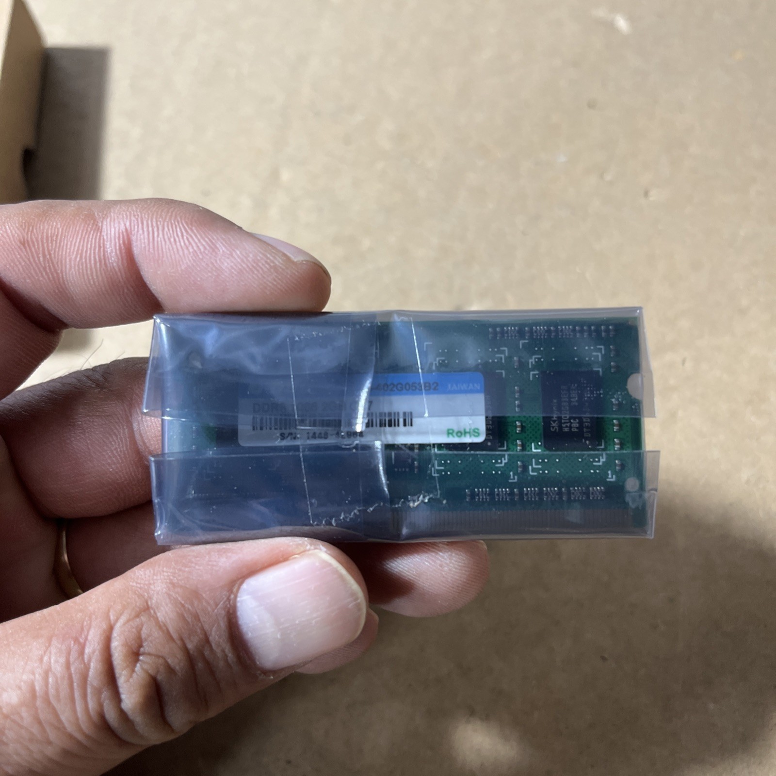 Genuine Synology Memory Module 2GB DDR3-1066 03-402G053B0 CL7 SODIMM