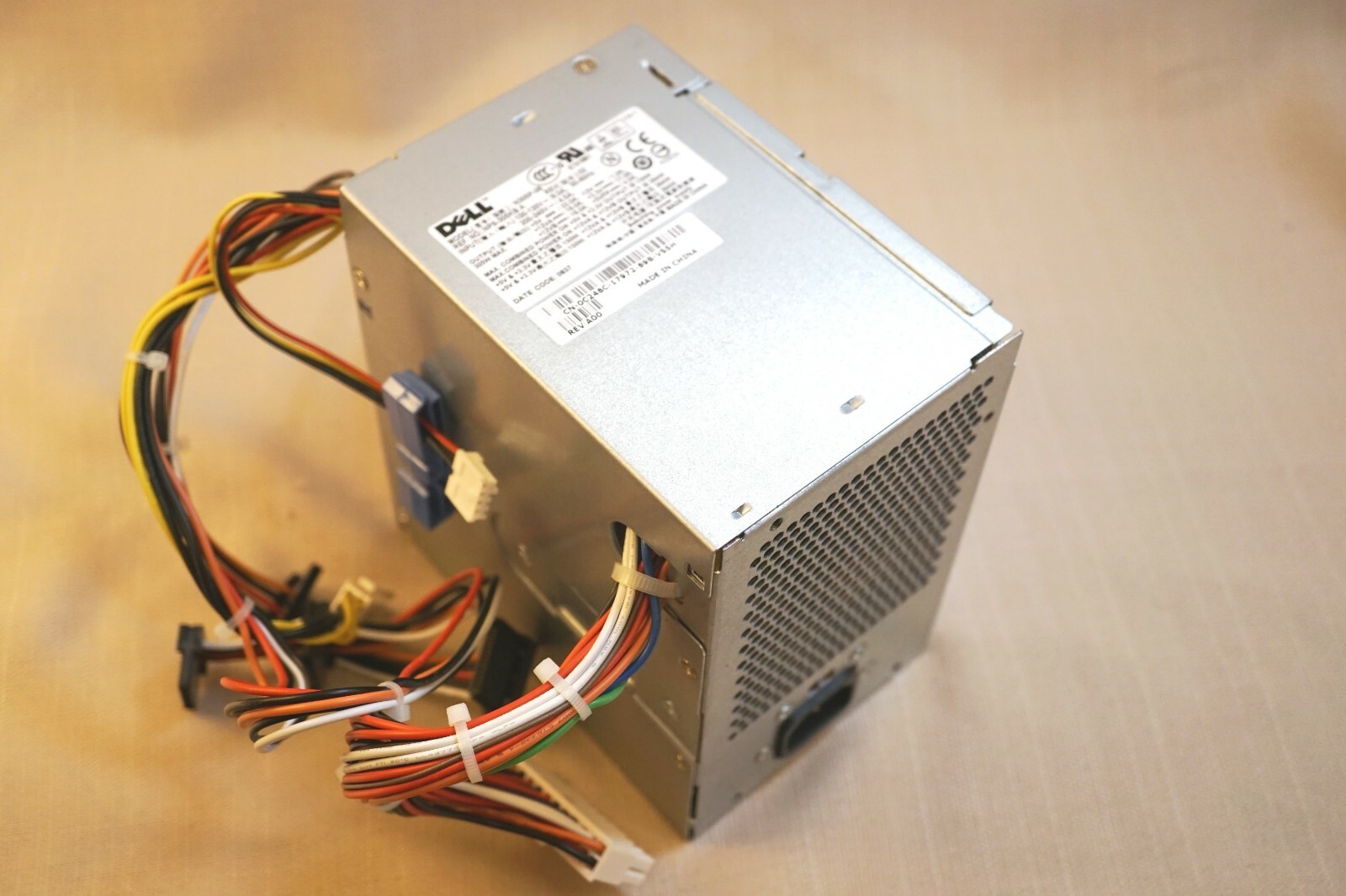 Dell Optiplex Genuine Original 305W Power Supply NPS-305KB A N305P-06 C248C MT