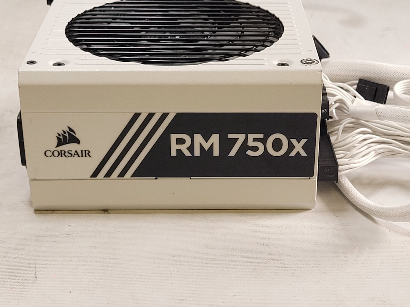 Corsair RM Series RM750x 750 W ATX Certified Full Modular Power Supply RPS0109