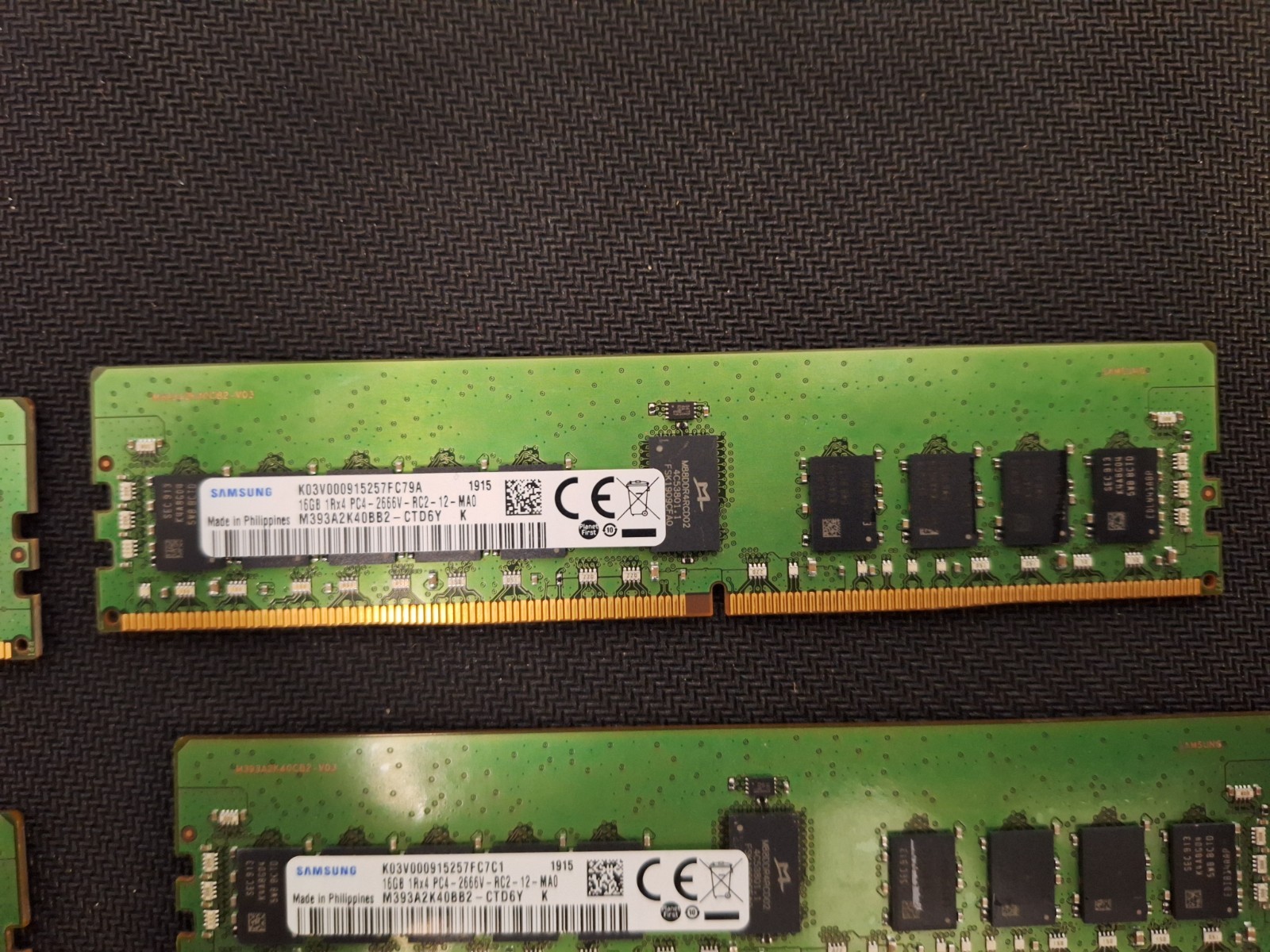 SAMSUNG 16GB 2Rx8 PC4-2666V DDR4 UDIMM M378A2K43DB1-CTD Desktop RAM