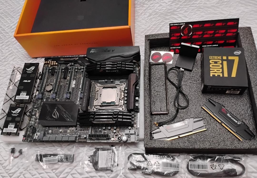 ASUS ROG RAMPAGE V EDIT 10 LGA 2011-V3 + i7 CPU + 8 x 16 Mb RIPJAWS