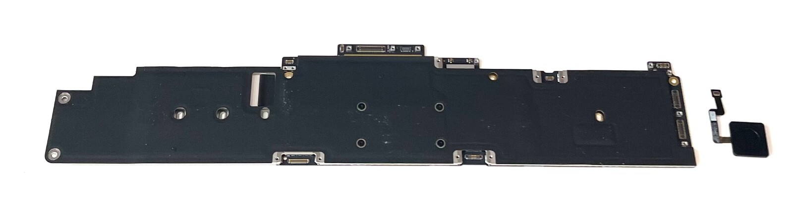 2022 Apple MacBook Air 13 Logic Board M2 Chip 8GB RAM 256GB A2681 w/ Touch ID
