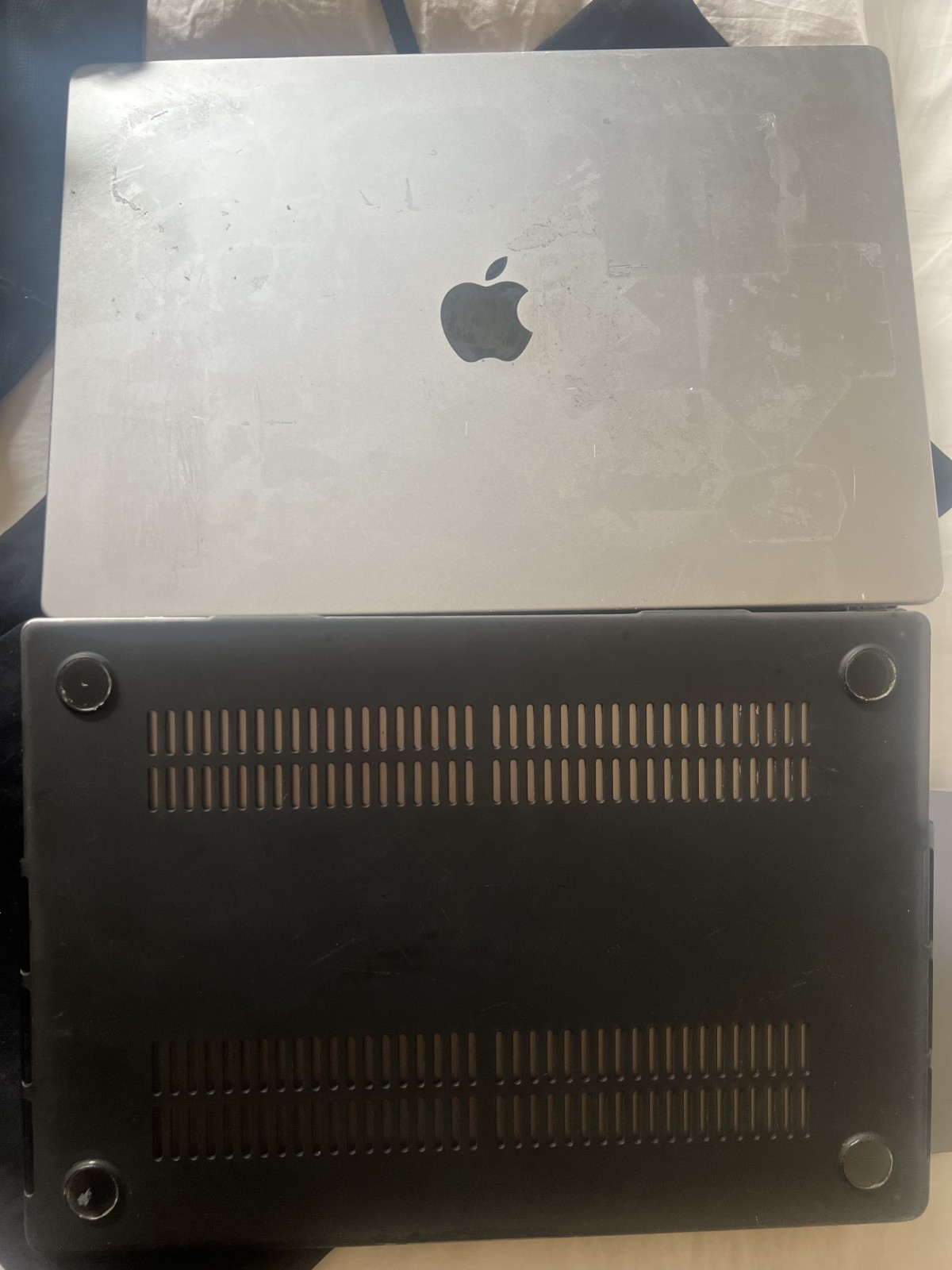 macbook pro bildschirm pro 16 silver MACBOOK PRO 16″ M1 PRO 16GB