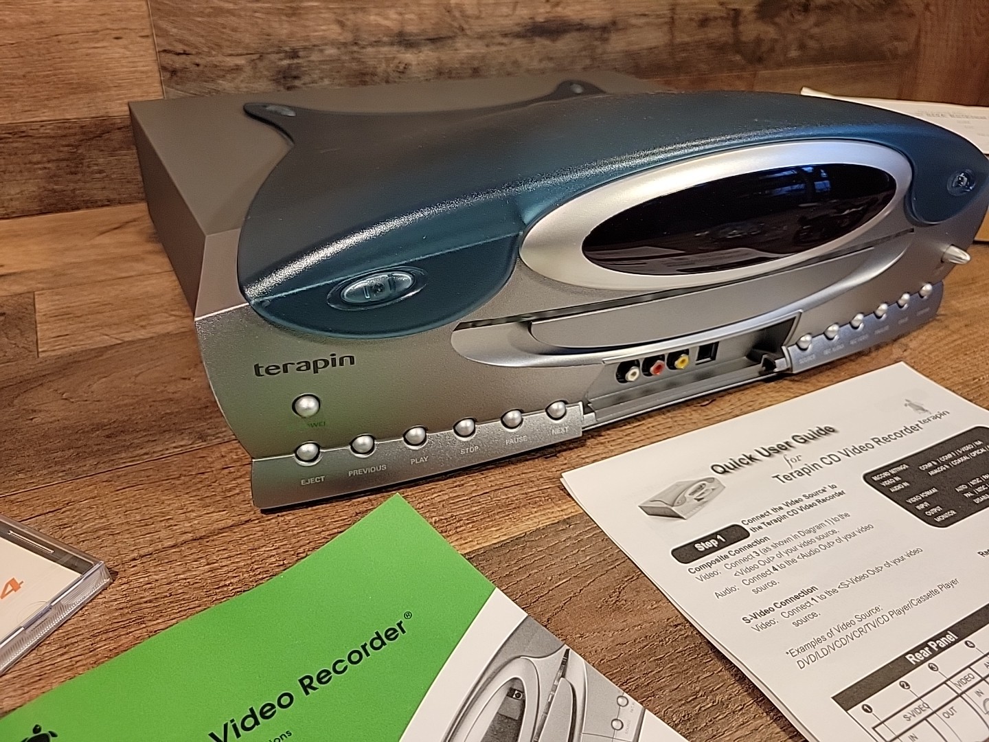Terapin CD Audio Video Recorder Open Box w/ Accessories. Tested Working. TX-0002