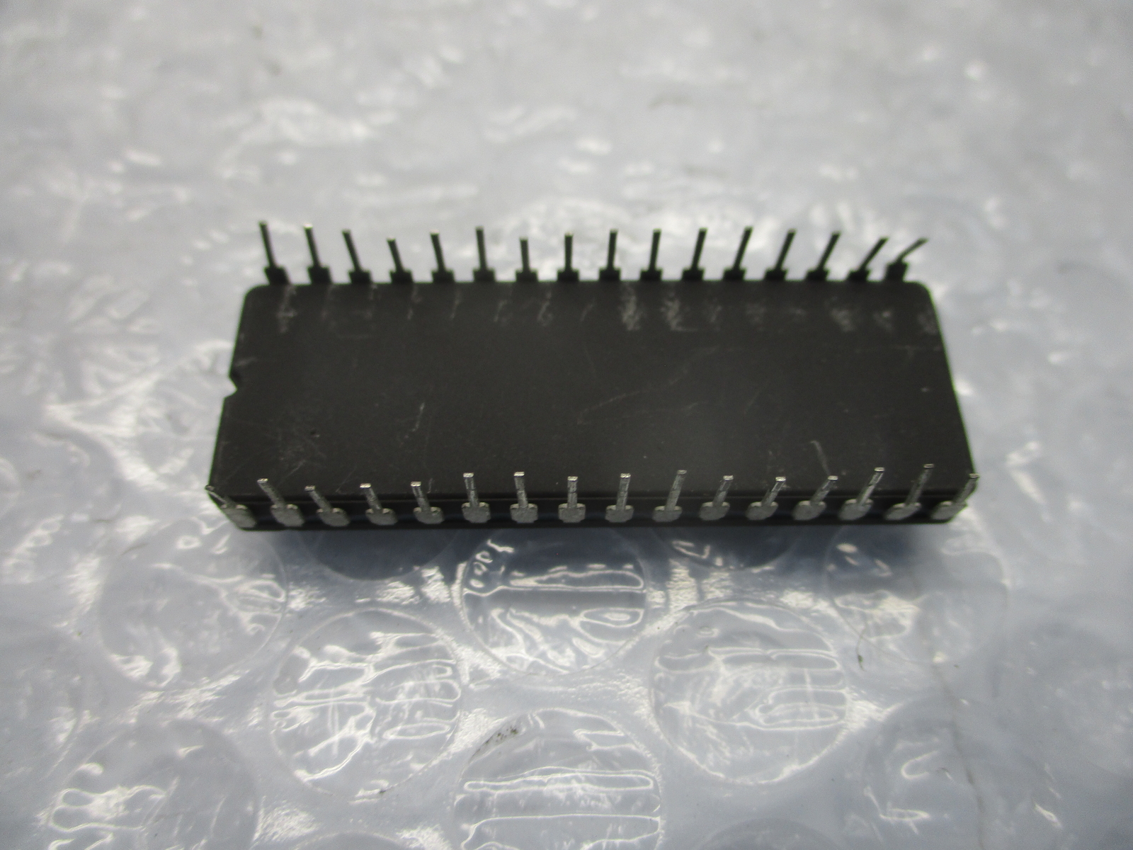 AMD AM27C040 INTERGRATED CIRCUIT NSNP