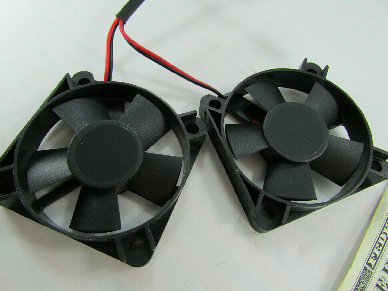 New Sunon 12V 3700 RPM MagLev KDE1205PFV3 Ultra Quiet Fan Set 50MM x 10MM 2-Pin