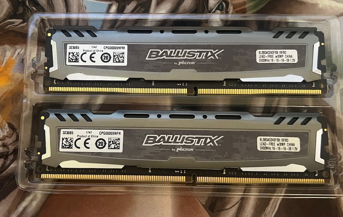 Crucial Ballistix Sport LT 16GB (2x8GB) DDR4 2400Mhz