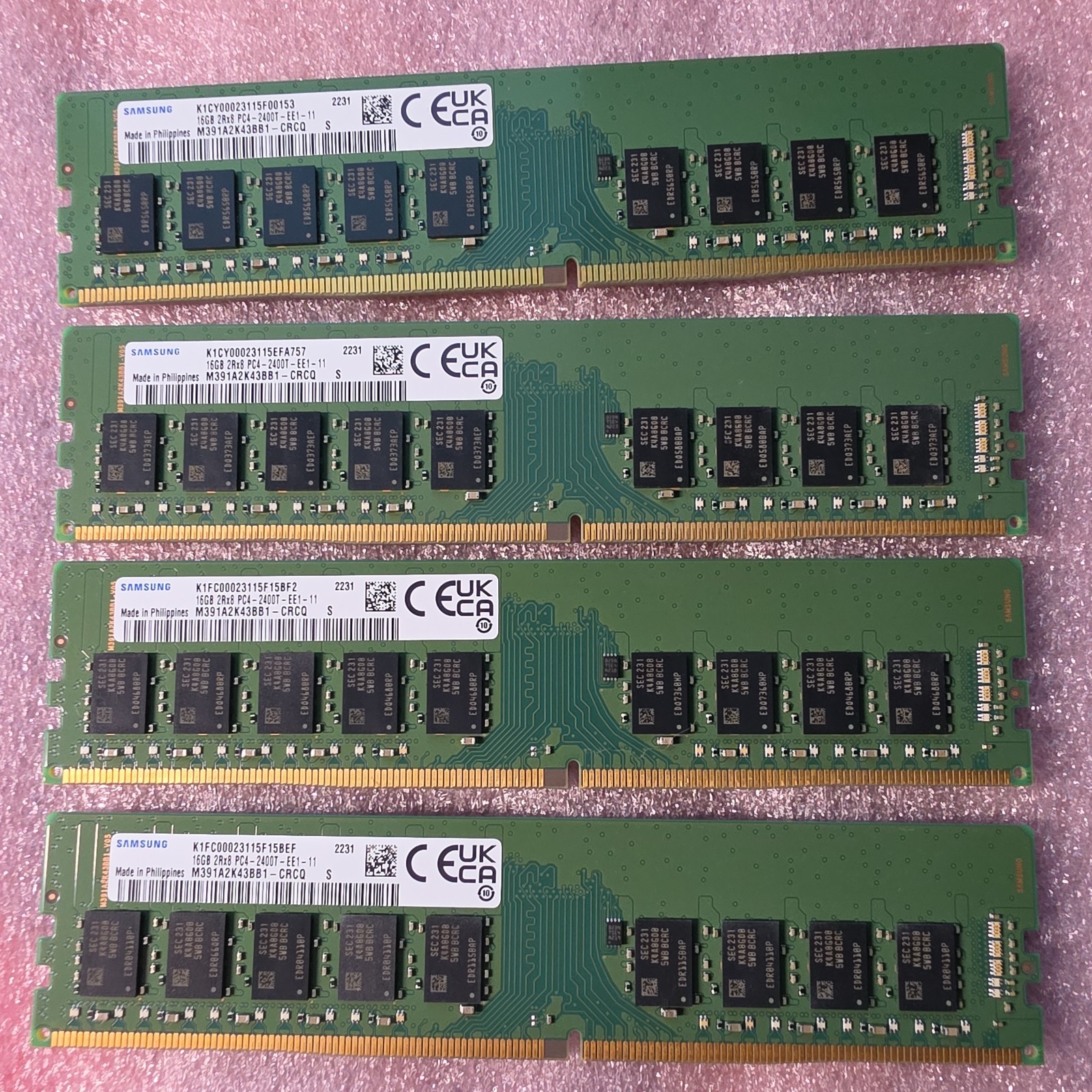 Samsung 64GB (4x16GB) DDR4 PC4-2400T ECC UDIMM (M391A2K43BB1-CRCQ)