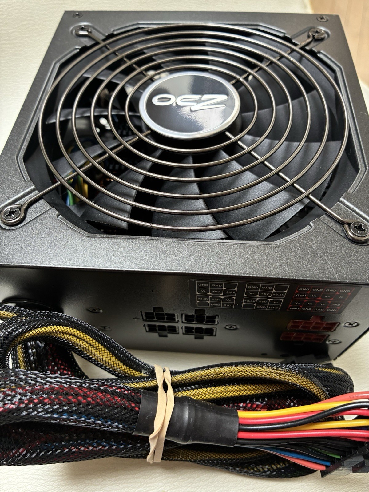 OCZ ModXStream Pro 600W 80+ Semi-Modular Active PFC ATX Power Supply OCZ600MXSP