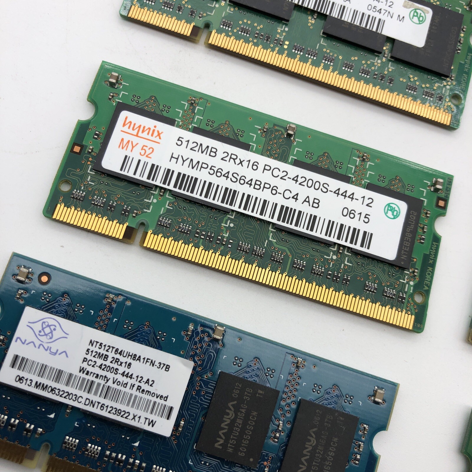 Lot 10 pcs 512MB PC2-4200s PC4200 DDR2 533Mhz 2Rx16 SoDimm 200pin Memory