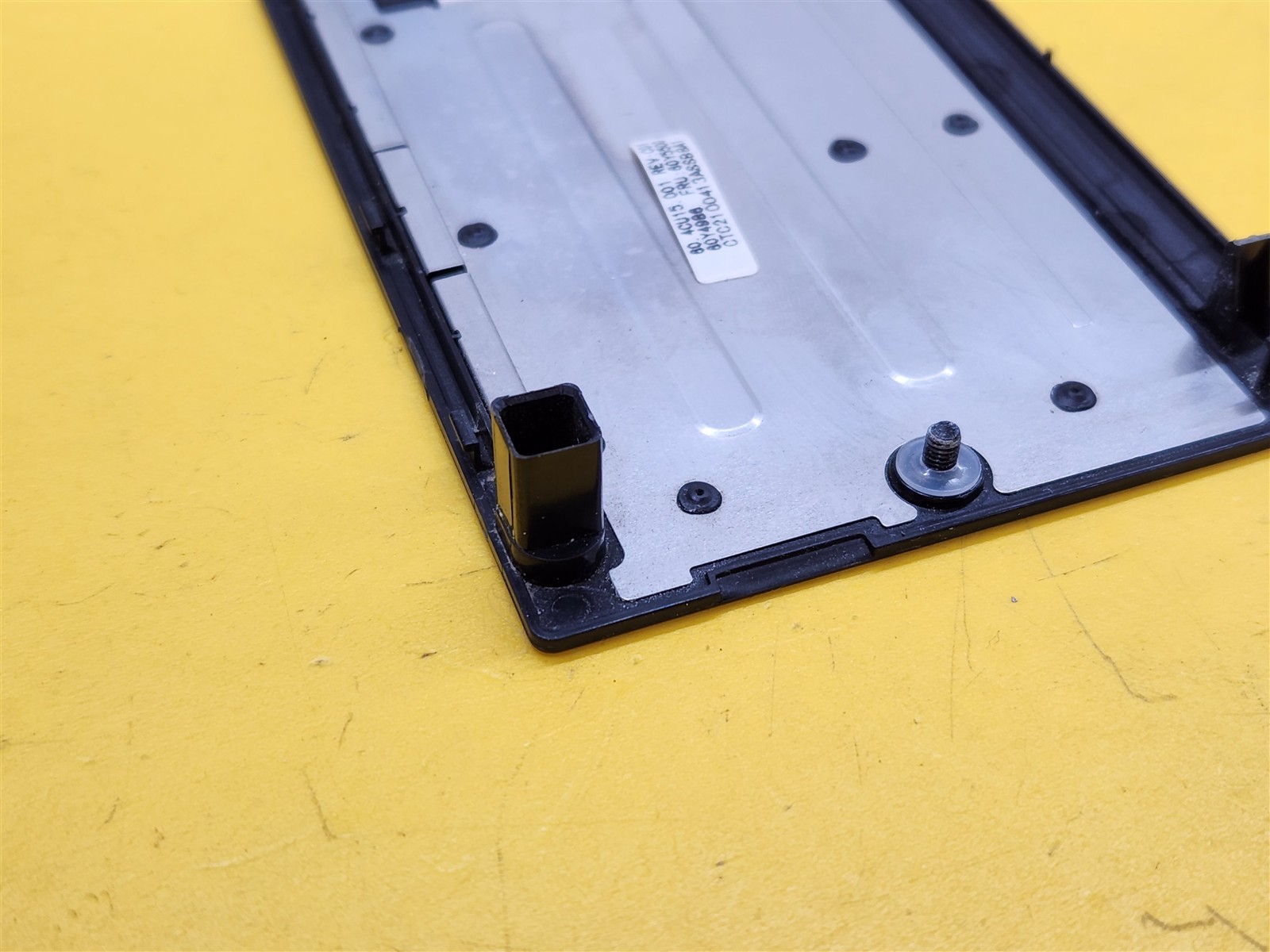 ⭐️⭐️⭐️⭐️⭐️ Laptop Hard Drive Cover Access Door 60Y5500 Lenovo Thinkpad W510