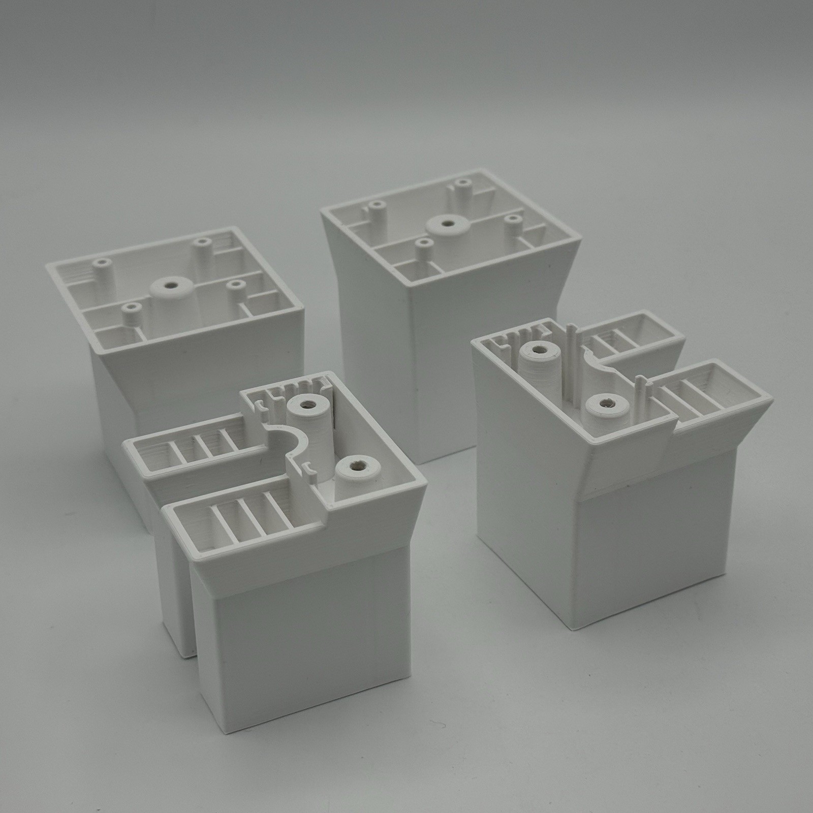 Lian Li O11 Mini Case Feet Riser Extensions – 1.5in White For Improved Airflow