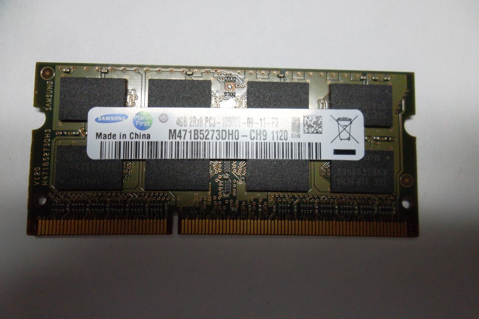 Samsung Laptop Memory 4GB PC3-10600S 1333MHz DDR3 Non-ECC CL9 M471B5273DH0-CH9