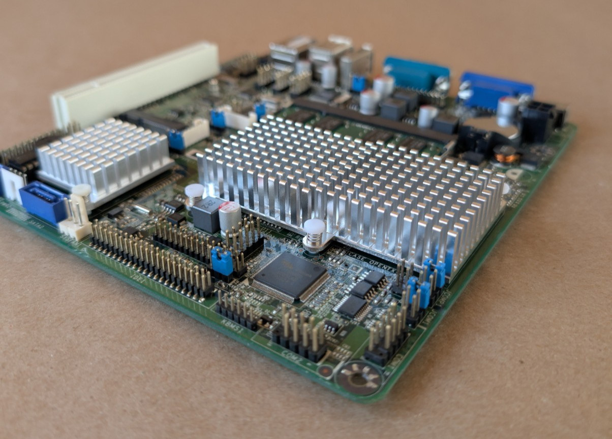 Jetway NF95A-270-LF Mini-ITX Motherboard w/ Intel Atom N270 CPU