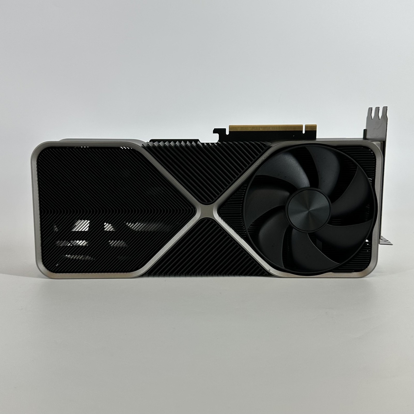 NVIDIA Founders Edition GeForce RTX 4080 16GB – Graphics Card – Very Good