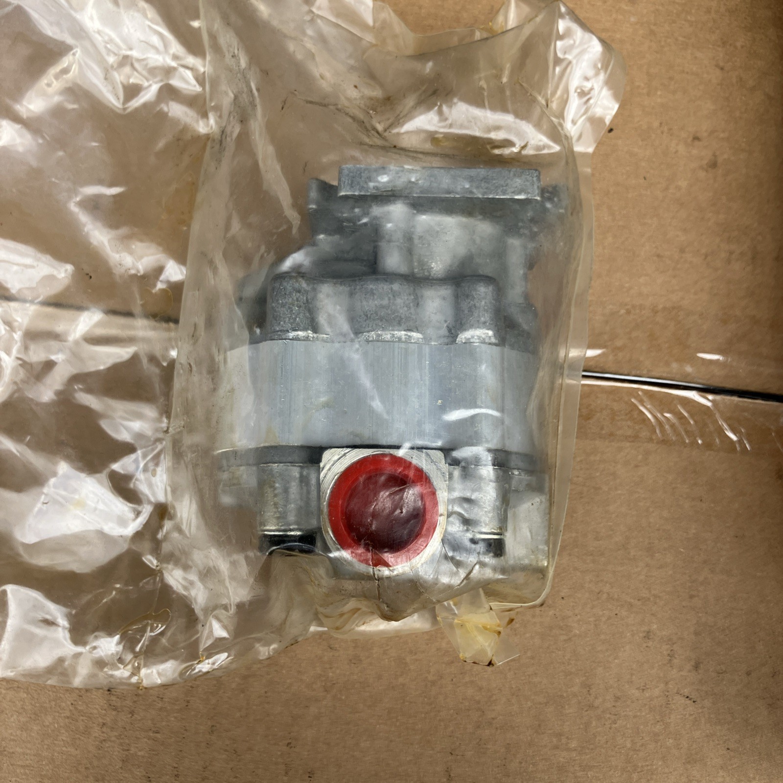 PARKER D27X2905 HYDRAULIC GEAR PUMP X0623 46634 NEW ORIGINAL BOX