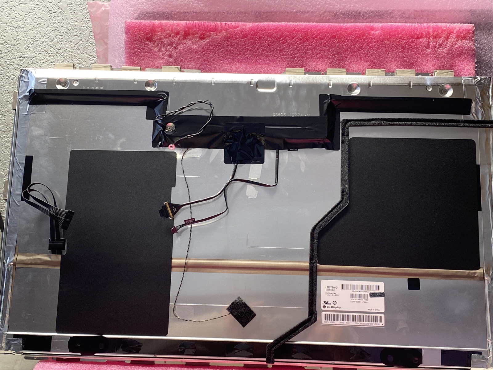 Apple CINEMA LLCD 27″ A1407 LG Display Screen LCD LM270WQ1 (SD)(B3) GLOSSY