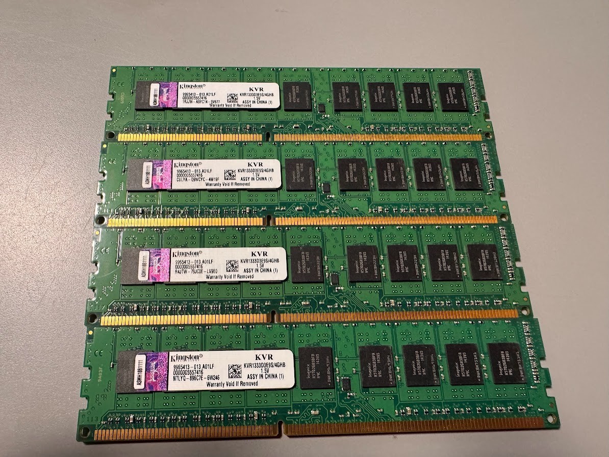 Kingston 16GB (4x4GB) 2Rx8 DDR3-1333 CL9 ECC 240-Pin DIMM KVR1333D3E9S/4GHB