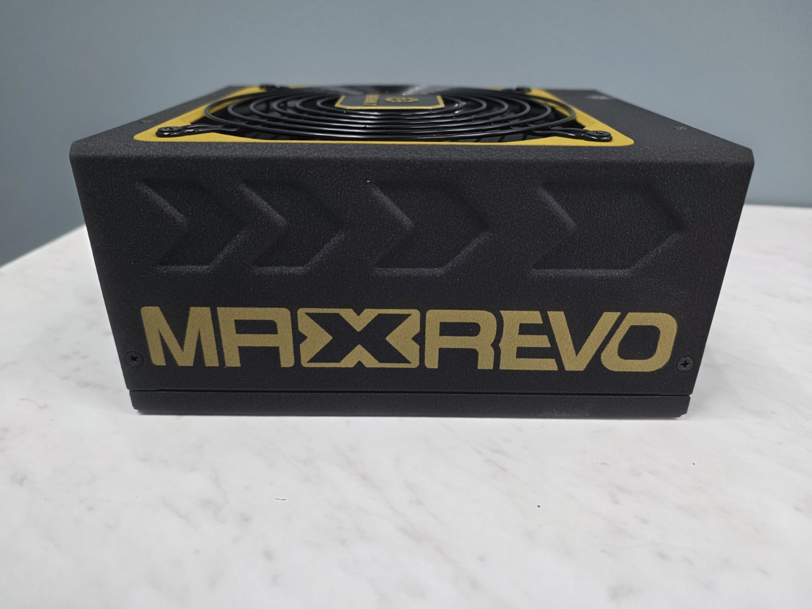 Enermax EMR1500EWT Max Revo ATX 12 V – EPS 12 V – 1500 W PSU (NIB)
