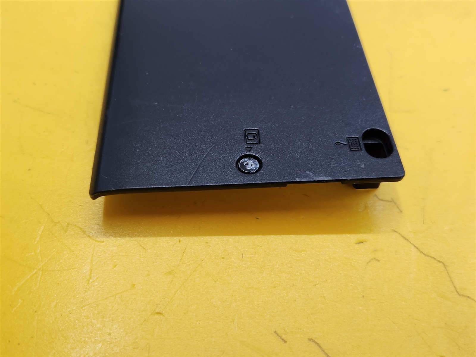 ⭐️⭐️⭐️⭐️⭐️ Laptop Hard Drive Cover Access Door 60Y5500 Lenovo Thinkpad W510