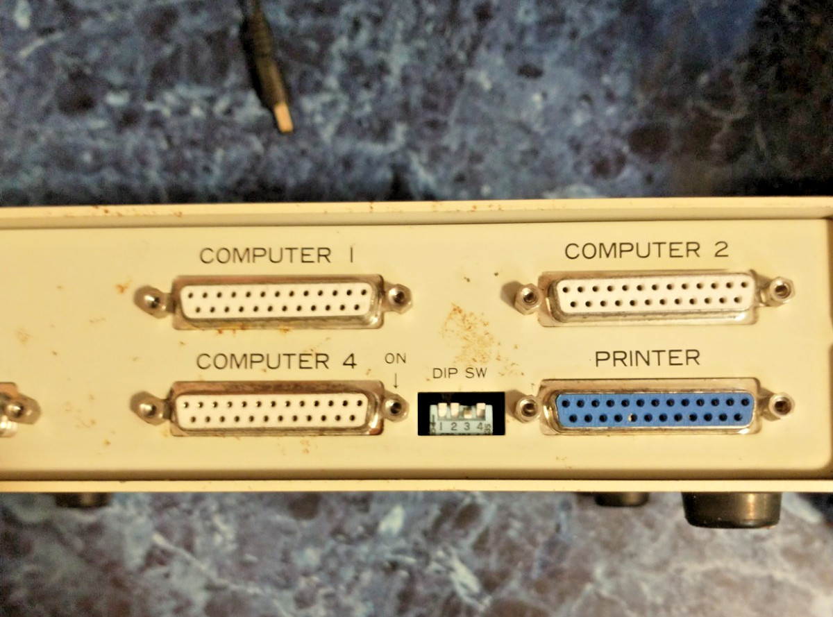 AP-401N Auto Data Switch DB25 Parallel Printer Switch Box w 9V Power Tested