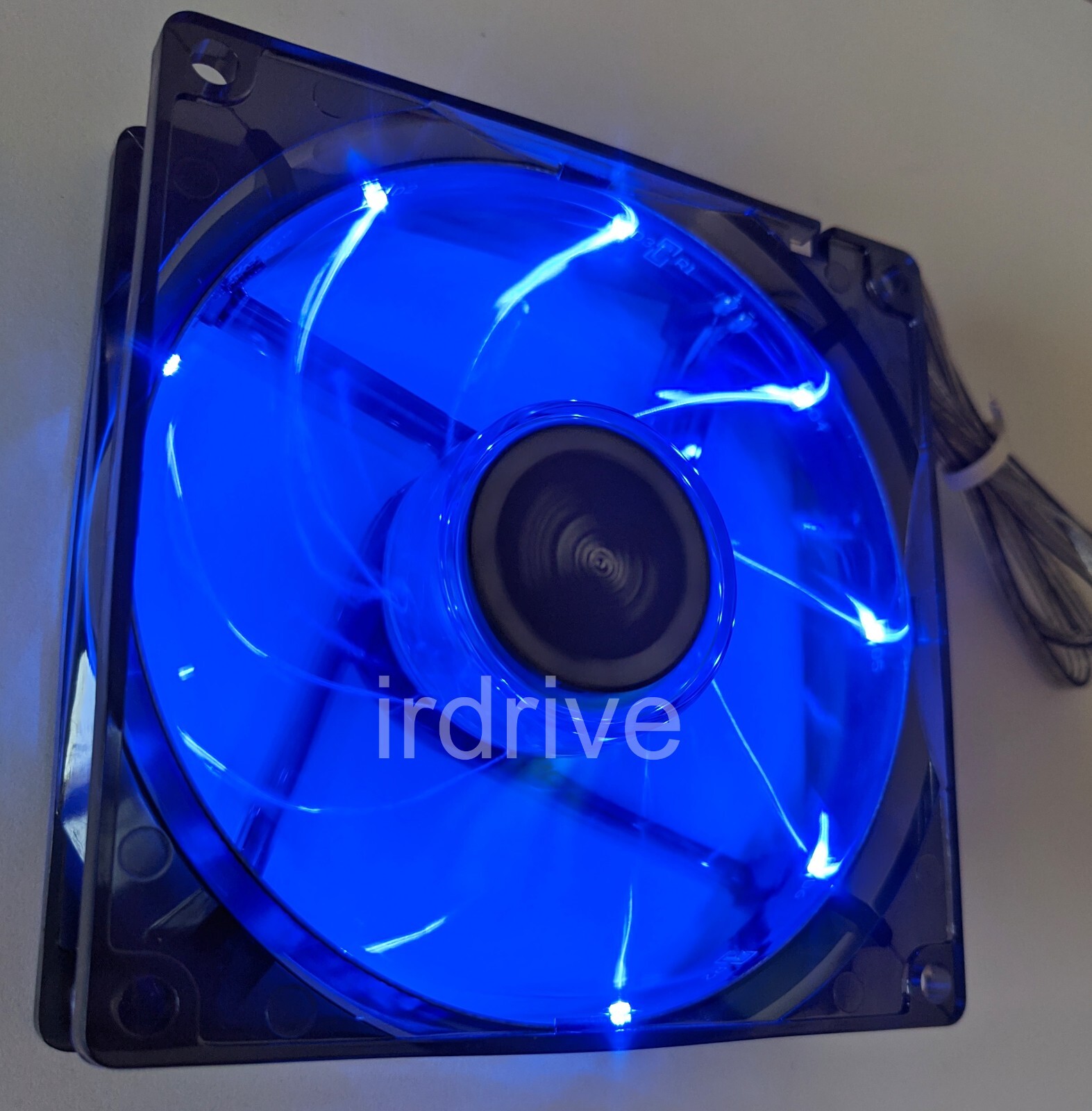 NEW Enermax 90mm x 25mm Blue LED 3-pin 12V PC Case Cooling Fan + Screws