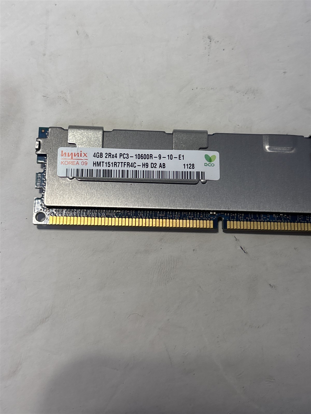 SK Hynix 72GB(4GBx18) 2Rx4 PC3-10600 DDR3-1333 Server RAM HMT151R7TFR4C-H9