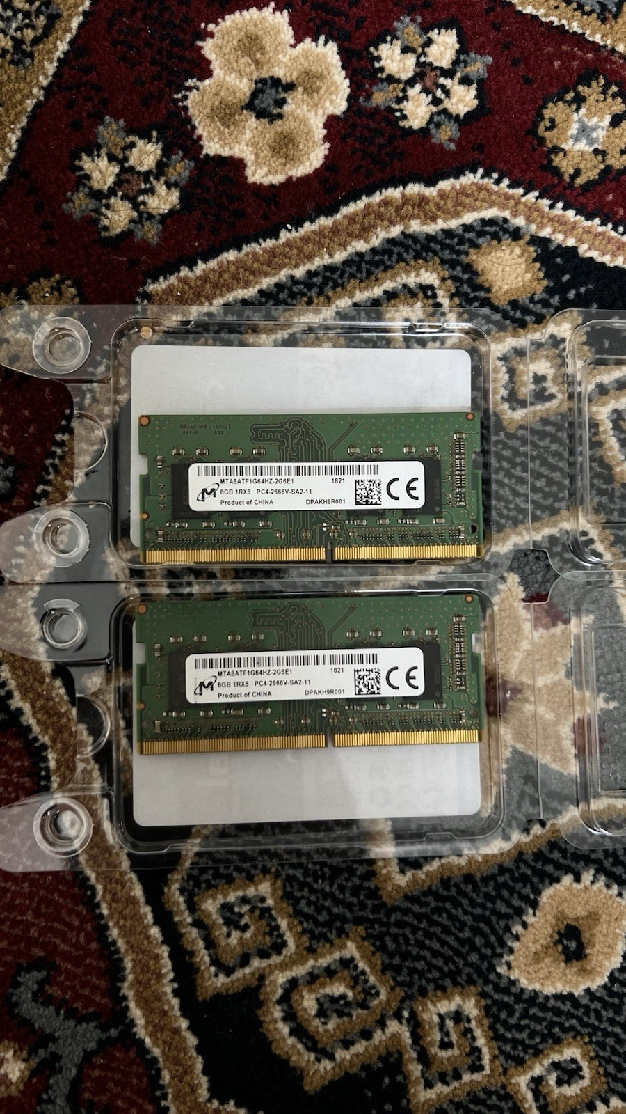 Micron 8GB DDR4 2666MHz PC4-2666V SO-DIMM Laptop RAM MTA8ATF1G64HZ-2G6E1