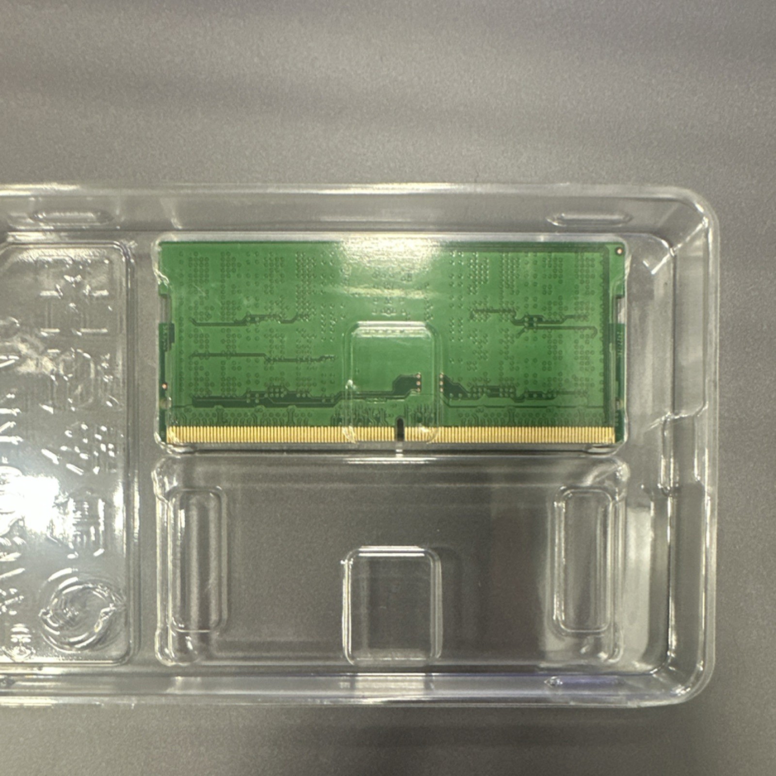 SK hynix DDR5 SO-DIMM 16GB PC5-5600B RAM Module HMCG78AGBSA092N