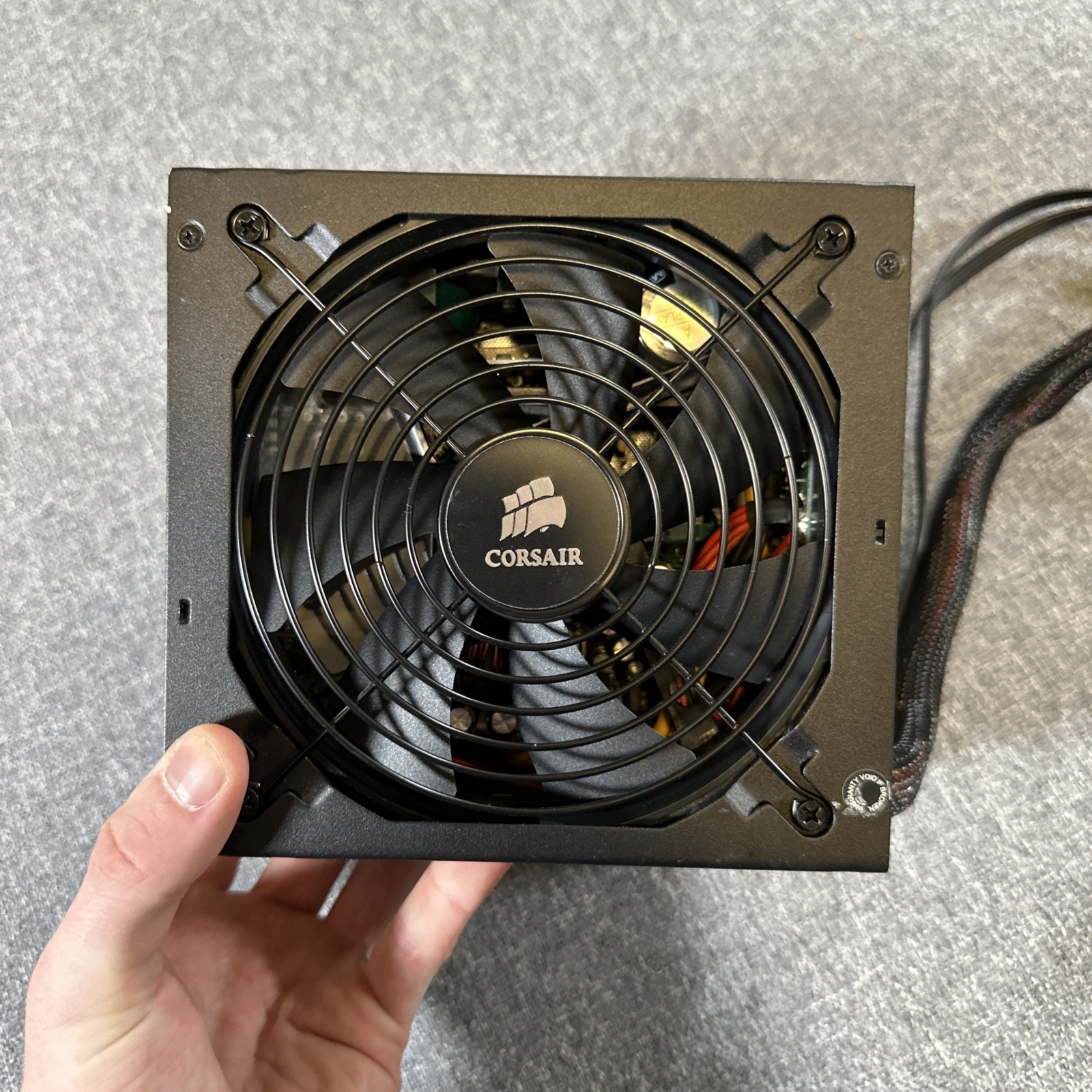 Corsair CX750M 750W 80 Plus Semi Modular 75-002019 Power Supply (NOT TESTED)