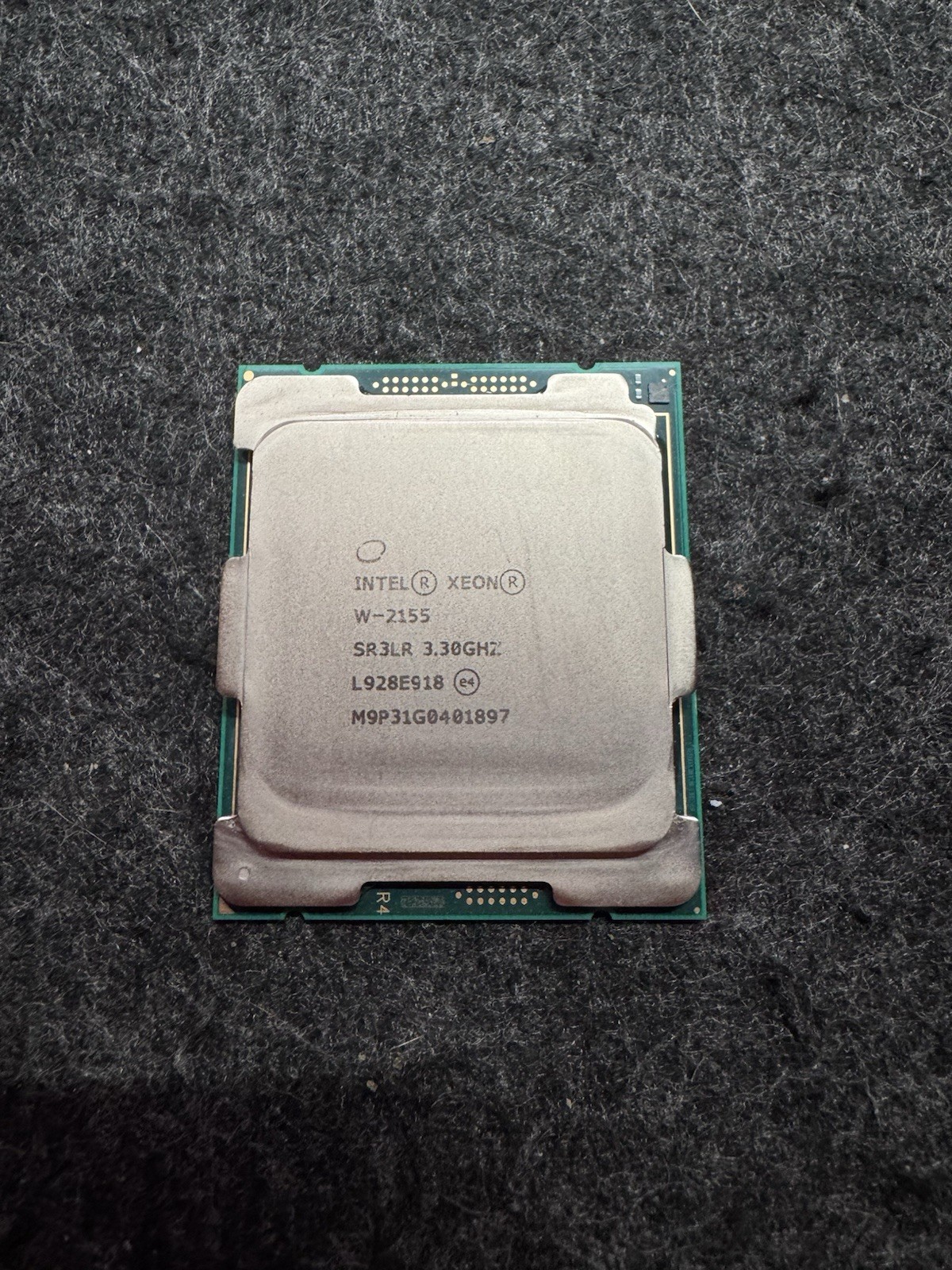 Intel Xeon W-2155 SR3LR 3.30GHz 10-core 13.75MB LGA2066 server CPU processor