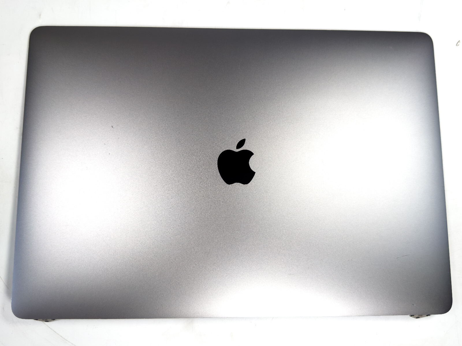 OEM Apple MacBook Pro 15″ LCD Screen Display 2018-2019 A1990 Space Gray Grade C