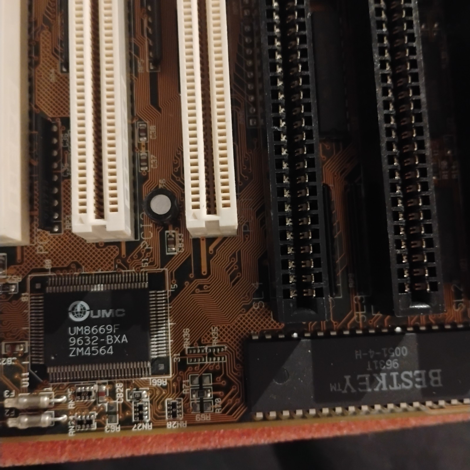 Vintage Socket 7 @ Motherboard Intel SB82371SB Pentium PCI ISA SIMM Retro PC DOS