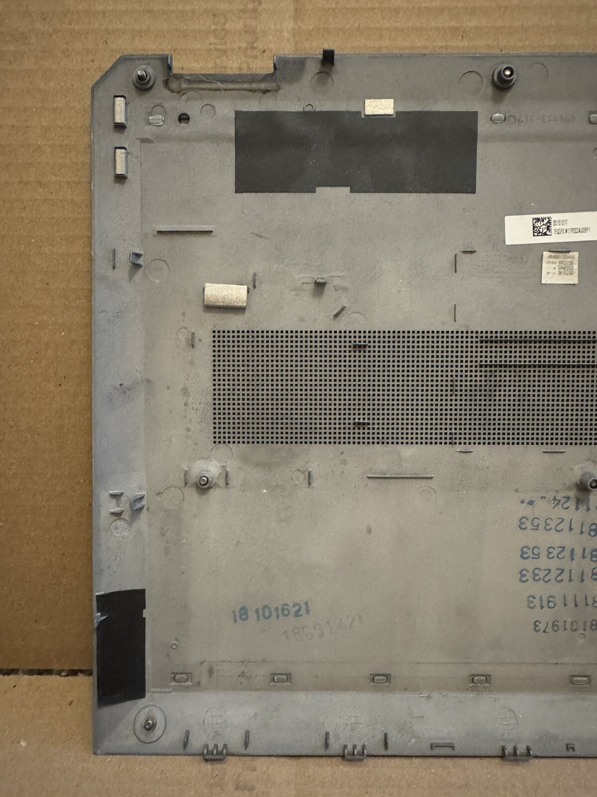 OEM HP ZBook Studio G5 15.6″ Laptop Bottom Case Base Cover (See Pictures!)