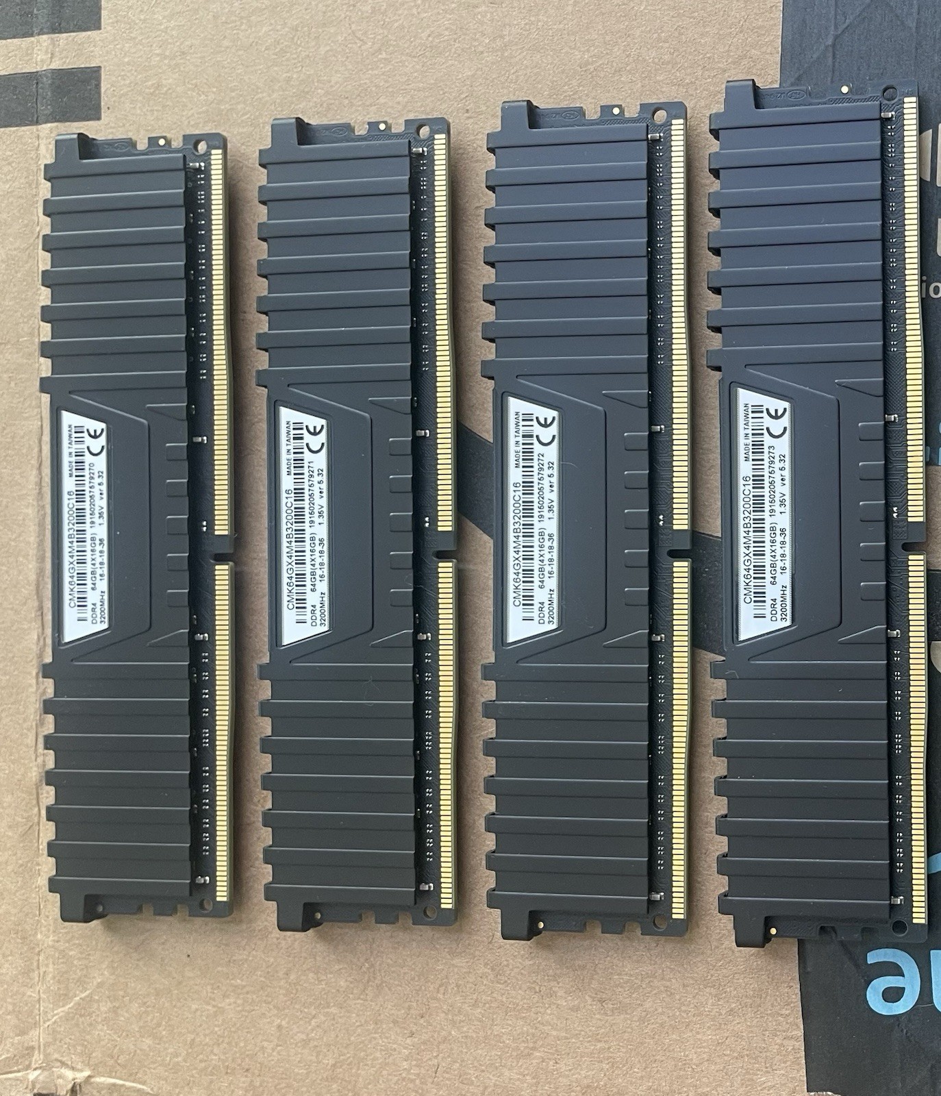 Corsair Vengeance LPX 64GB (4x16GB) DDR4-3200 DIMM Non-ECC CMK64GX4M4B3200C16