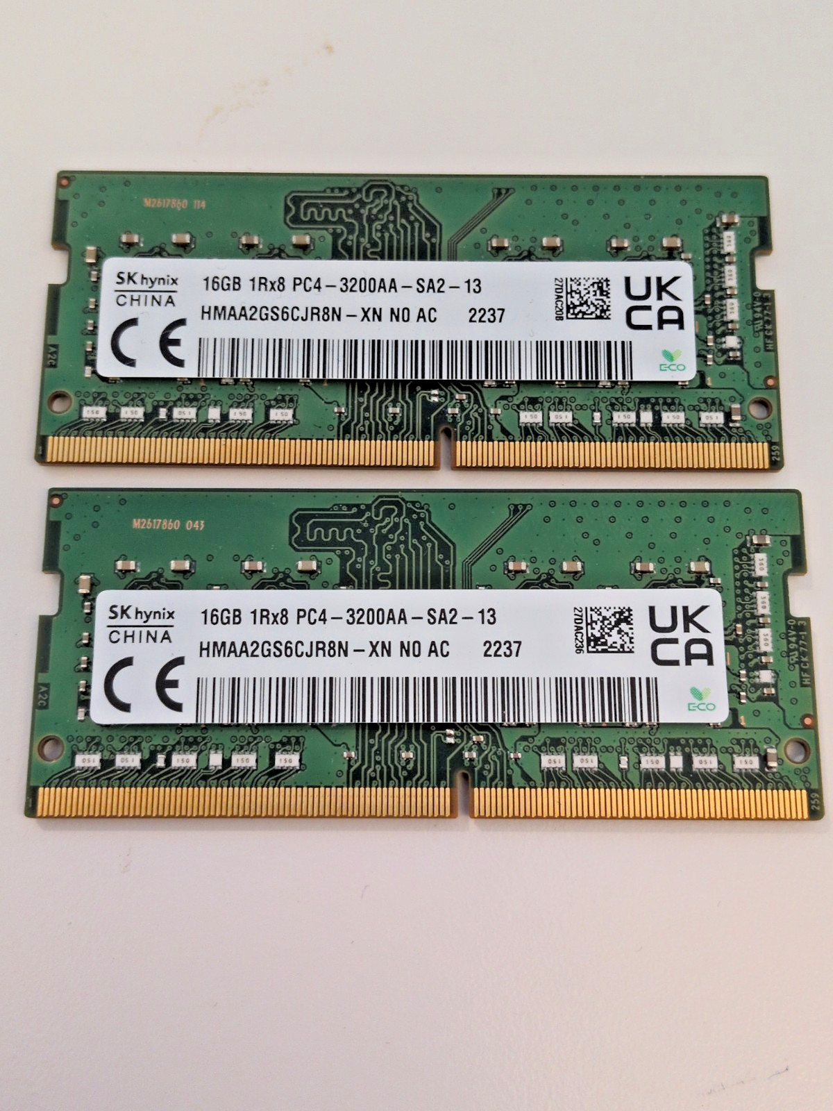 SK Hynix 32GB (2x16GB) 1Rx8 PC4-3200AA-SA2-13 HMAA2GS6CJR8N-XN NO AC