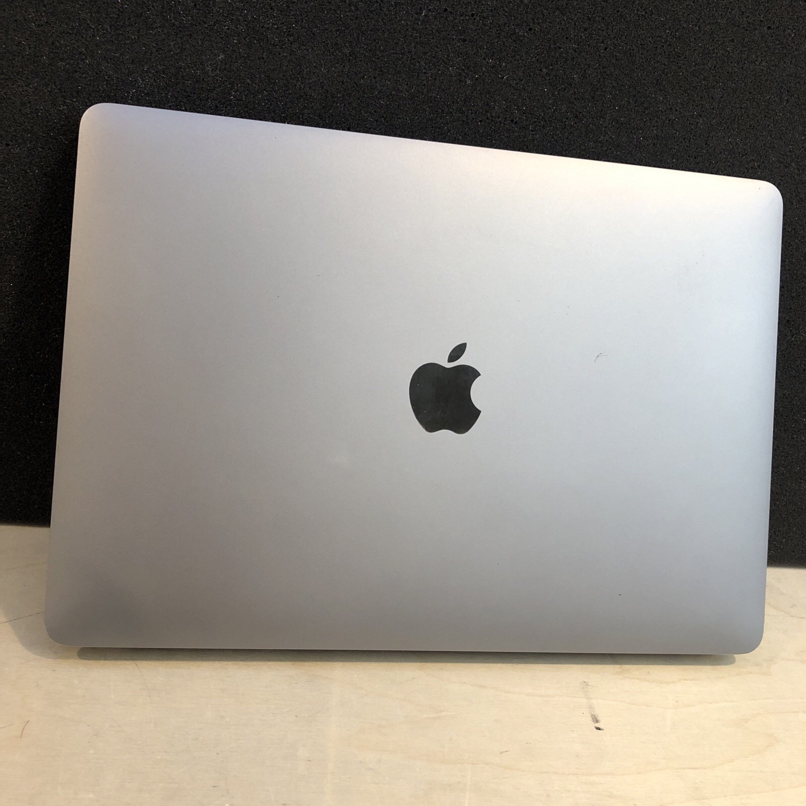 Apple Macbook Pro 13” A1708 A1706 2017 2016 LCD Screen Display Assembly Grade B
