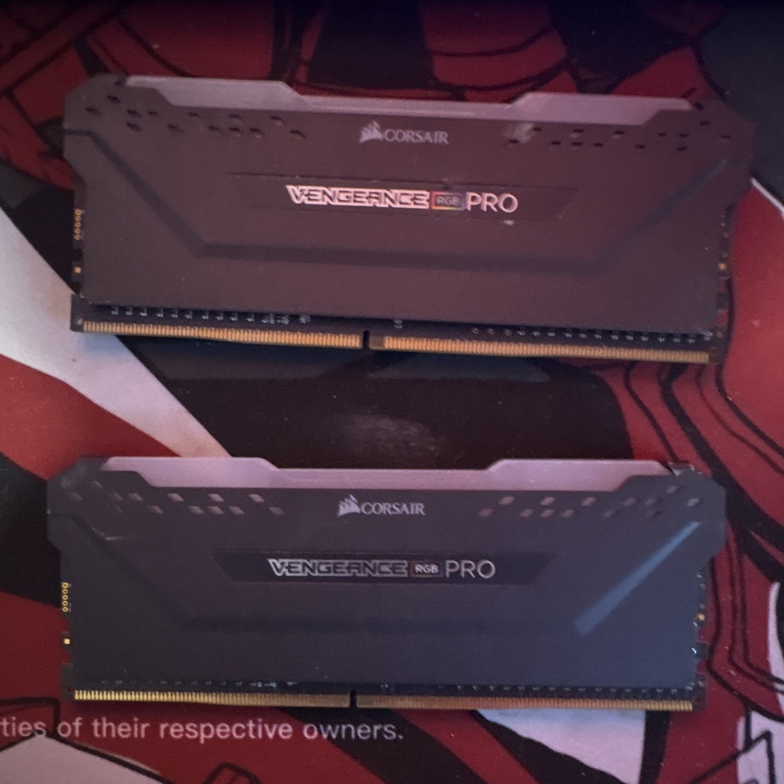 Corsair Vengeance RGB Pro 16GB (2x8GB) DDR4-3200 288-Pin DIMM CMW16GX4M2C3200C16