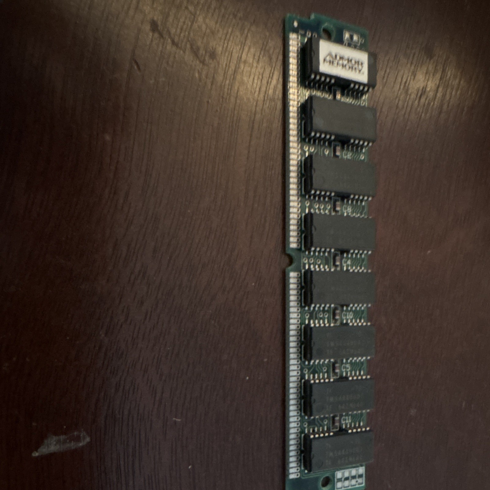 Micron 256MB PC-100 168-Pin SDR SDRAM DIMM Unbuffered MT16LSDT464AG-10EB1