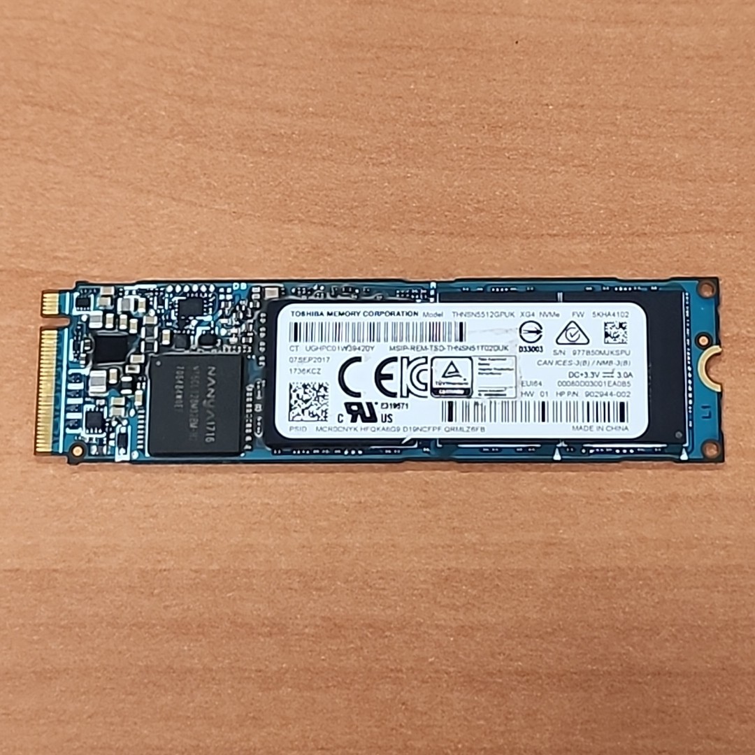 Toshiba 2280mm THNSN5512GPUK 512GB M.2 NVMe Gen 3.0 x 4 SSD 1723KCZ