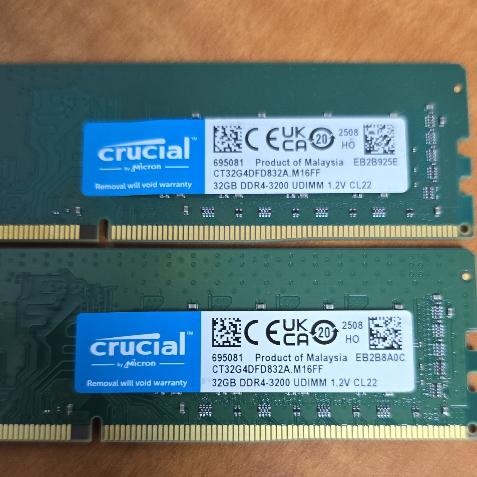 Crucial 64GB KIT 2x32GB DDR4-3200 PC4-25600 288-Pin UDIMM CL22 CT32G4DFD832A