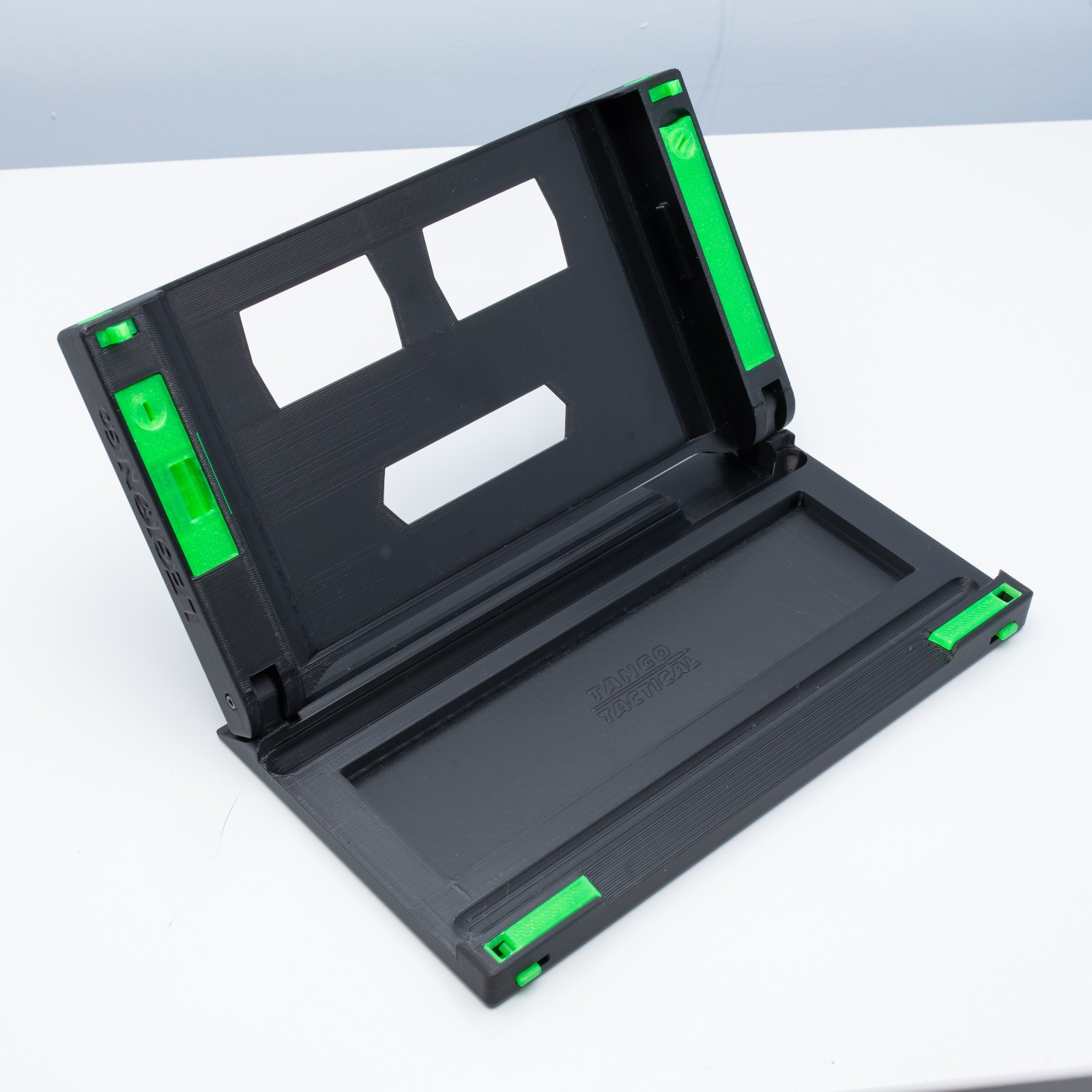 Legion Go 1 Keyboard Clamshell Attachment for Lenovo Multidevice Keyboard (PETG)