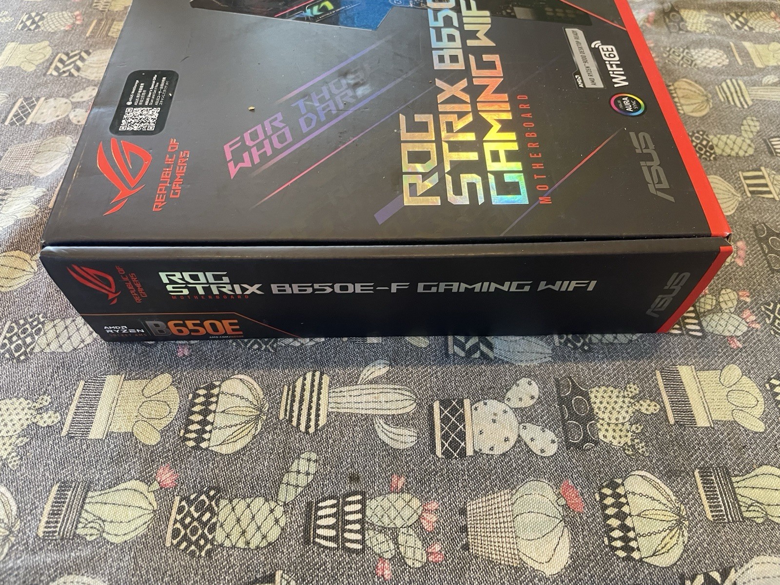ASUS ROG Strix B650E-F Gaming WiFi Motherboard Socket AM5 (New)