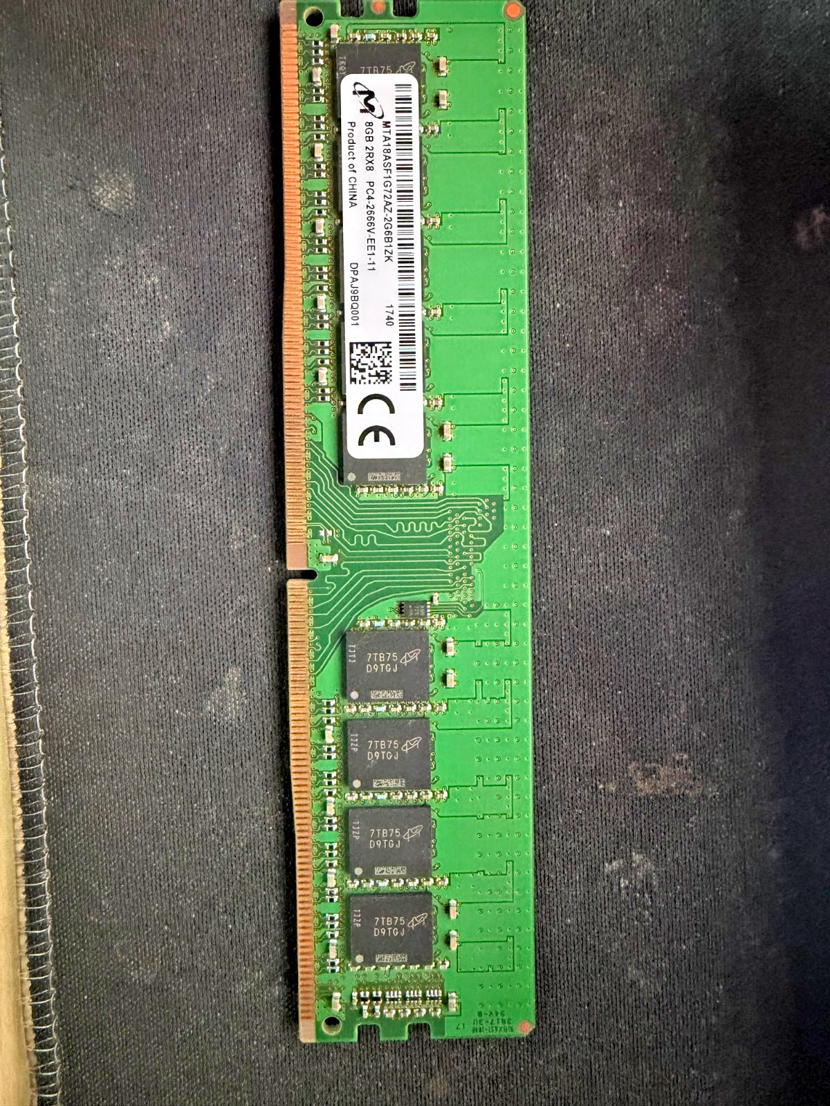 Micron 8GB DDR4-2666 PC4-21300 ECC UDIMM Desktop RAM MTA18ASF1G72AZ-2G6B1ZK