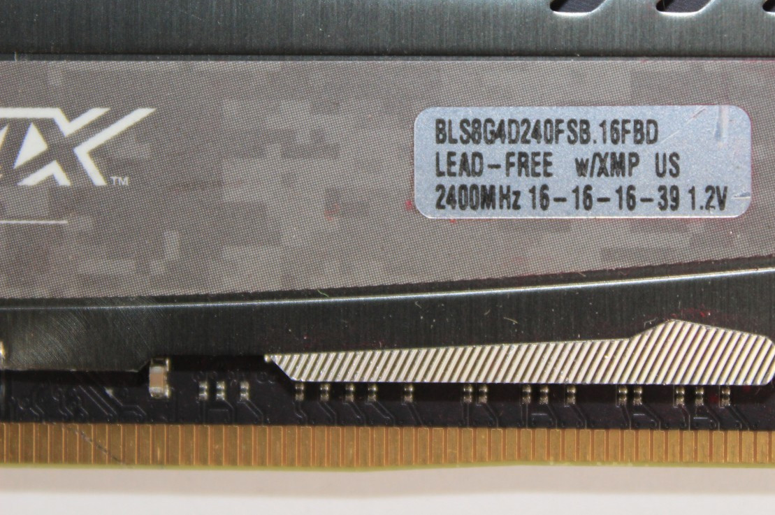 Micron Ballistix Sport 16GB (2x8GB) PC4-19200 DDR4-2400 RAM BLS8G4D240FSB.16FBD
