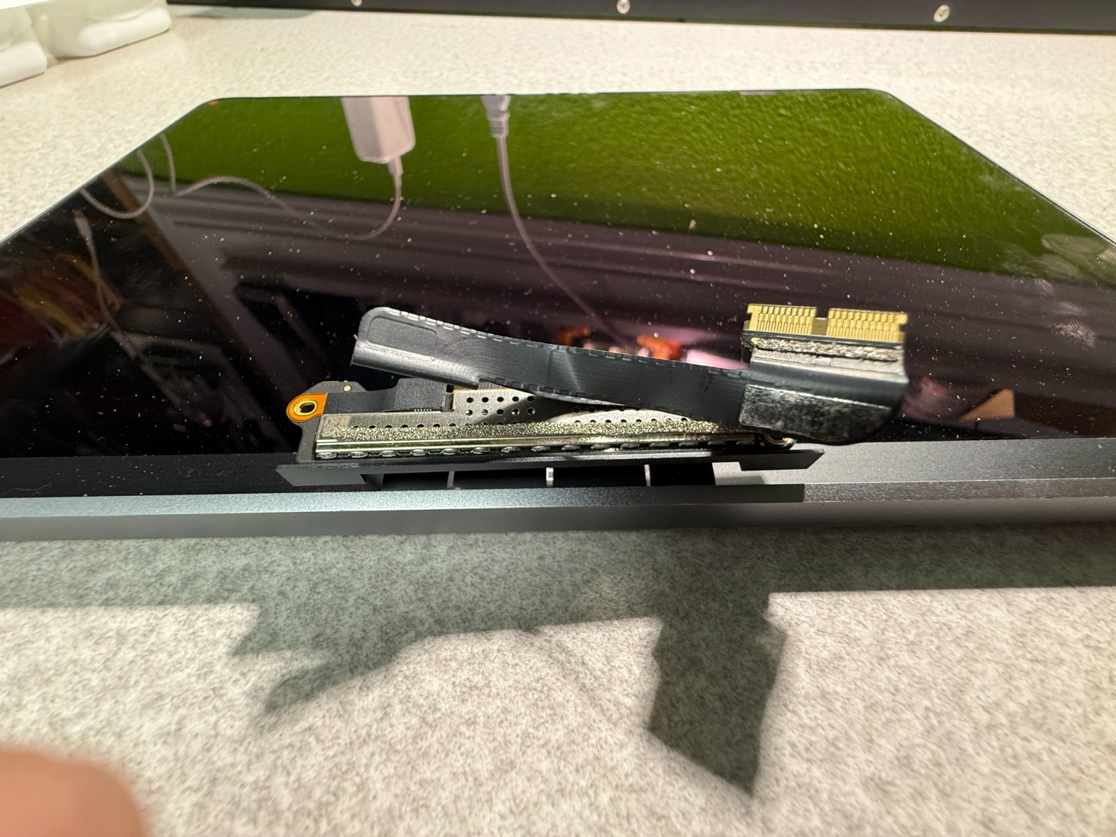 Macbook 12″ Space Grey Screen Assembly Good Condition SCREEN ONLY NO LAPTOP