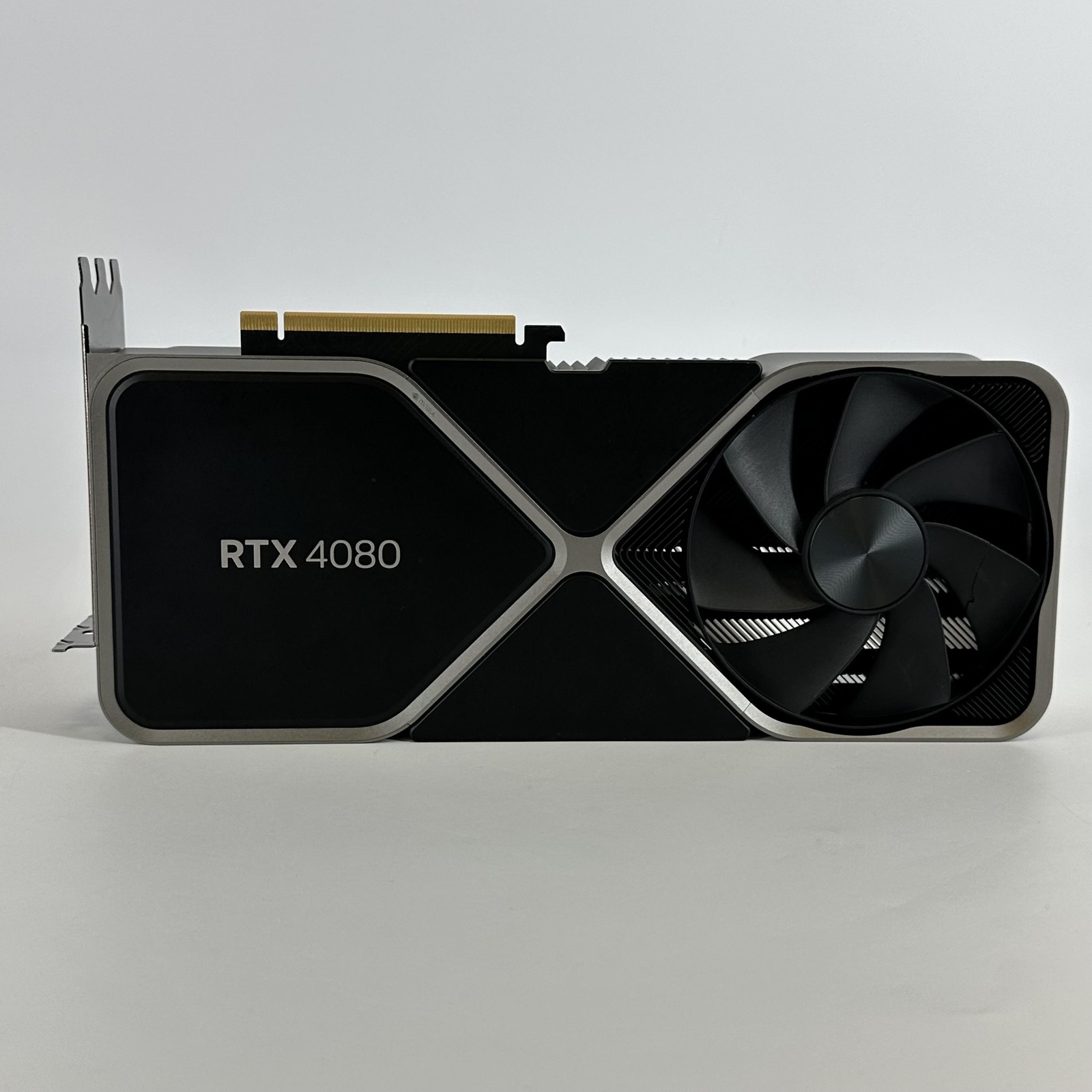 NVIDIA Founders Edition GeForce RTX 4080 16GB – Graphics Card – Very Good