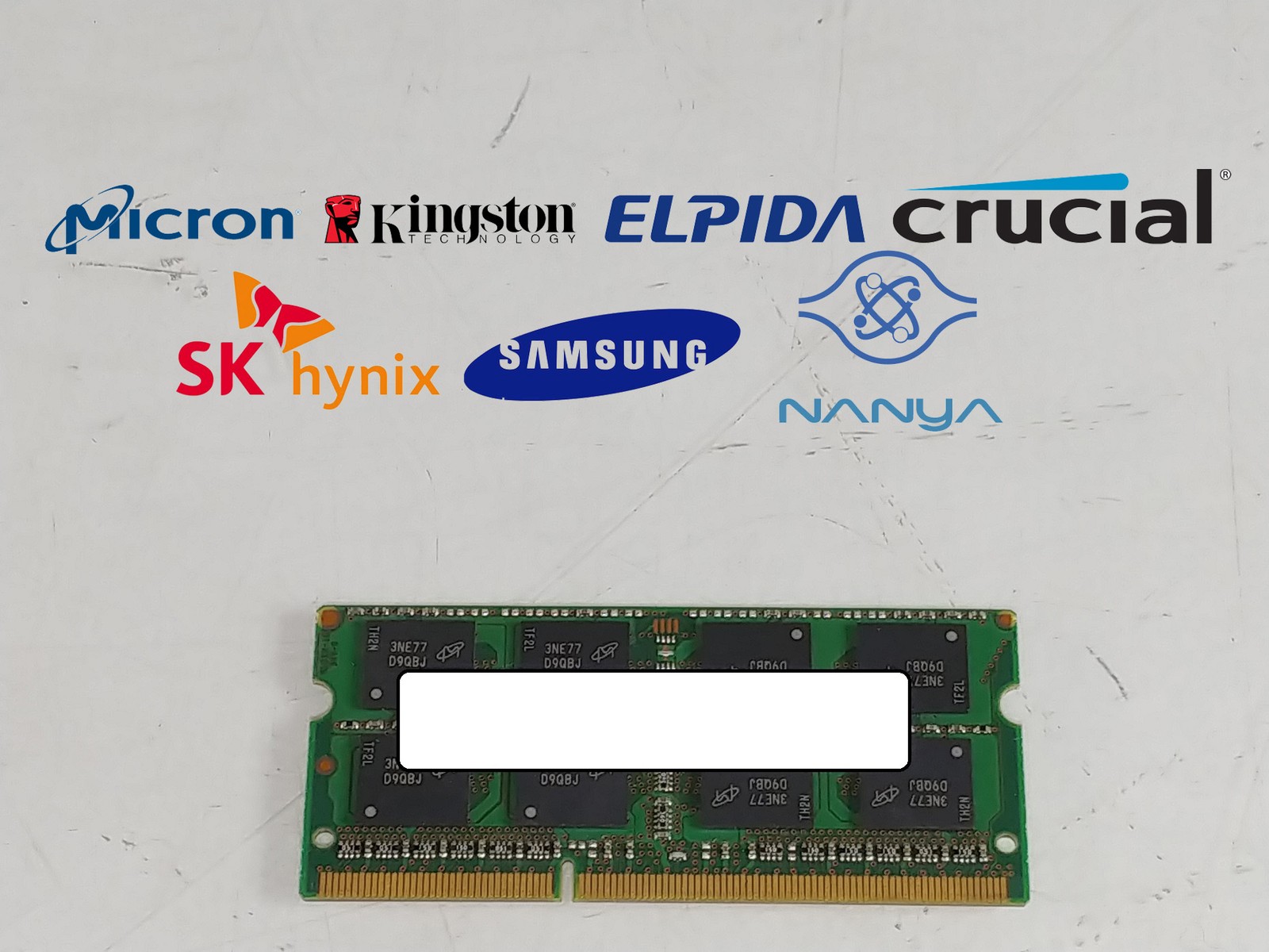 Major Brand 8 GB DDR3-1600 PC3-12800S 2Rx8 DDR3 Laptop Memory RAM