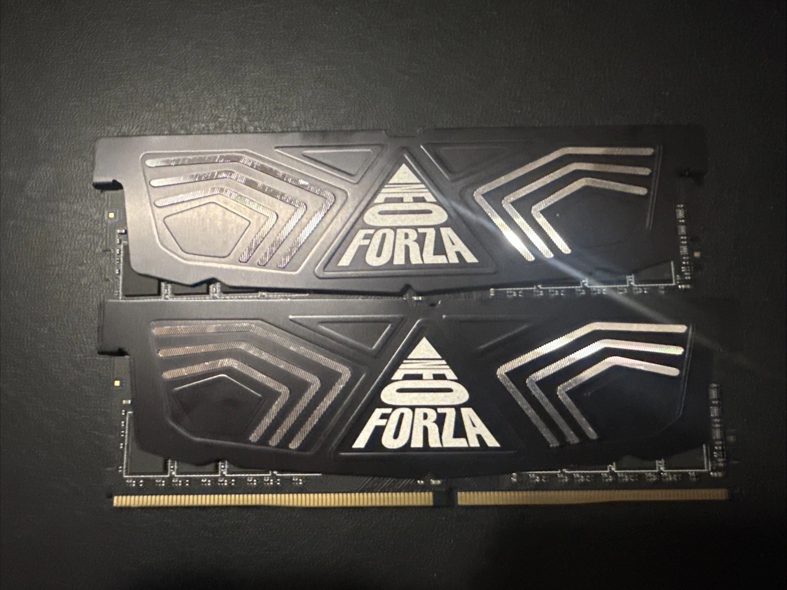 Neo Forza FAYE 16 GB (2 x 8 GB) DDR4-3200 CL16 Memory NMUD480E86-3200DB01