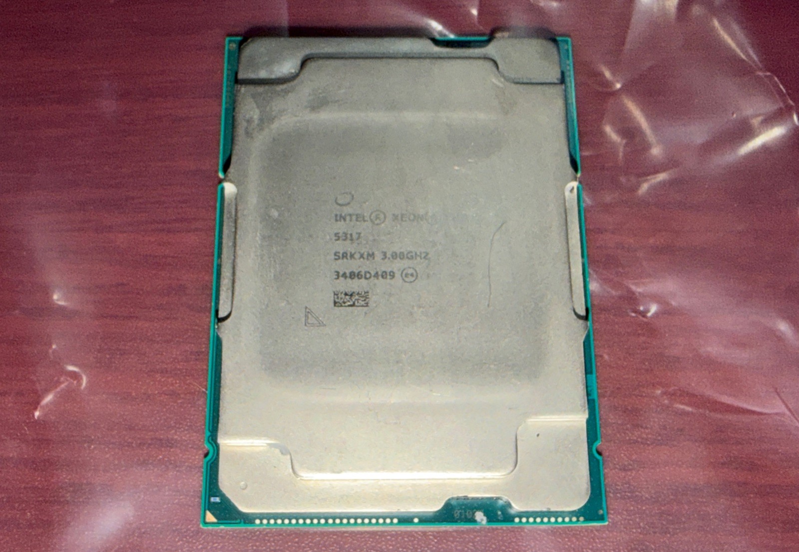 Intel Xeon Gold 5317 CPU 12Cores 3.0GHz 18MB 150W server processor